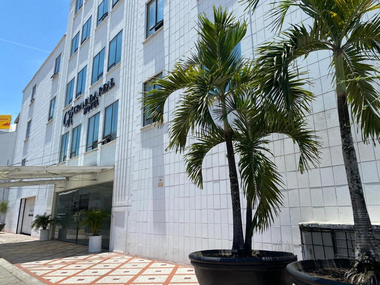 Tama Hotel Granada Real Кали Екстериор снимка