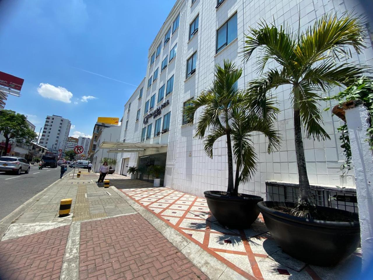 Tama Hotel Granada Real Кали Екстериор снимка