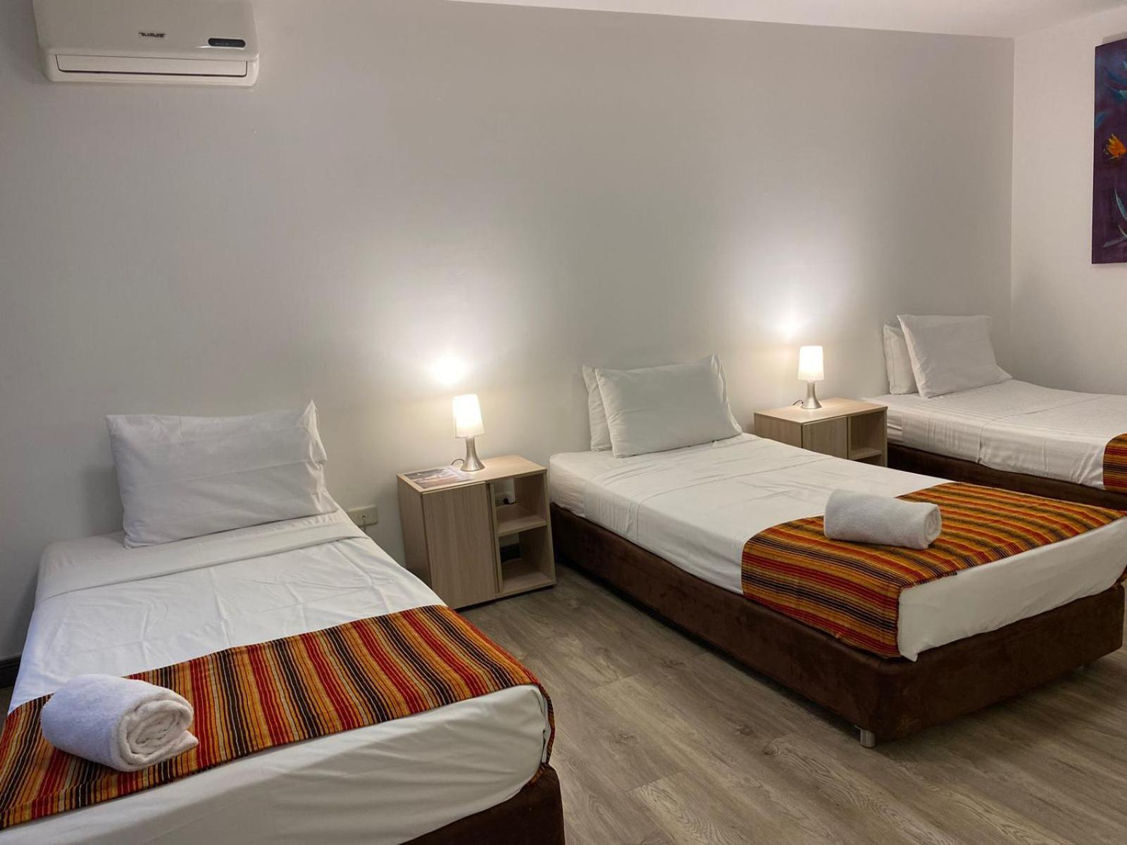 Tama Hotel Granada Real Кали Екстериор снимка